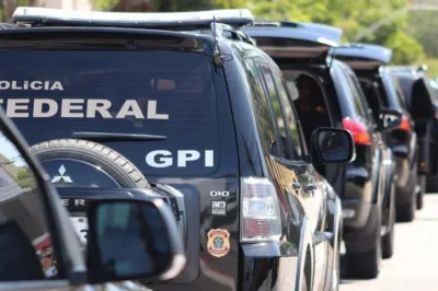Dupla armada obriga clientes a deitar no chão durante assalto a mercado na Avenida Brasil, em Santa Inês