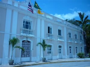 Mães e pais atípicos farão protesto em frente à prefeitura de São Luís após estudante autista ser agredido dentro de escola