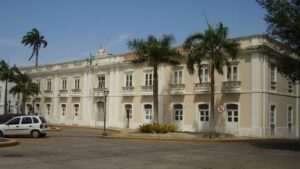 Atenção, Braide!!! Município tem um ano para realizar concurso público para professores