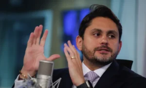 Juscelino Filho denuncia indiciamento político: “repetindo um modo operante na Lava-Jato”