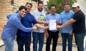 Raimundinho e Aristeu registram candidatura a prefeito e vice, em Presidente Dutra