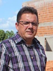 Prefeito de Tasso Fragoso não assina contrato de funcionários temporários e deixará trabalhadores sem salários