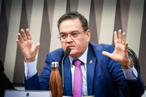 Projeto de Roberto Rocha voltar à política pela extrema-direita  é fracasso anunciado