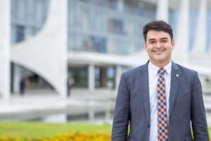 Pelo segundo ano consecutivo, Rubens Pereira Jr é eleito um dos “Cabeças do Congresso Nacional”
