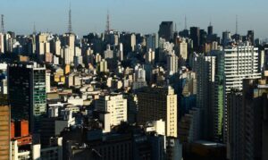 Preço de alugueis residenciais fecham 2022 com alto de 8,25%, diz FGV