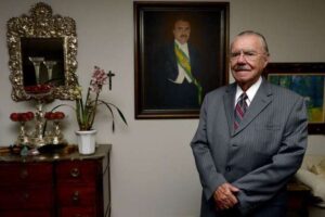 Sarney recebe hoje a maior honraria da Assembleia Legislativa
