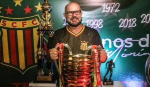 Ao cobrar de jogadores, Sérgio Frota expõe a própria má-gestão no Sampaio Corrêa…