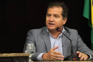 Simplício Araújo deve disputar prefeitura de Pedreiras pelo Novo