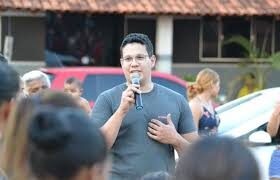 O prefeito de Riachão anuncia sua desistência das eleições municipais de 2024