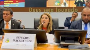 Iracema Vale determina criação de comissão especial para apurar encalhe de navio da Alumar