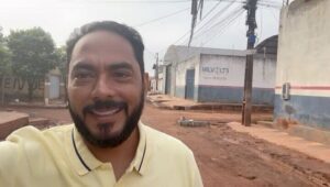 Assis esclarece sobre obra de infraestrutura em rua de Imperatriz