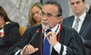 TRE-MA atrasa julgamento de fraudes em cota de gênero