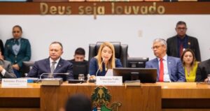 Em crise financeira, governo Brandão afeta demais poderes e a economia do MA