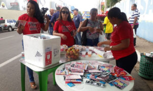 Blitz abre campanha que incentiva a população a fazer testes rápidos anti-HIV