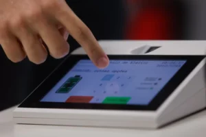 Veja quanto cada partido do Fundão de R$ 4,9 bilhões para as eleições de 2024
