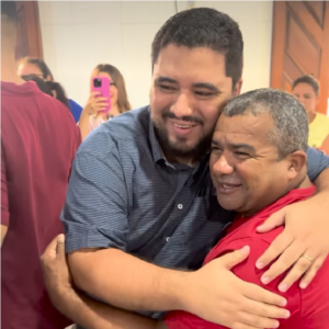 Nova pesquisa mostra liderança de Vinicius Vale em Barreirinhas