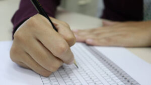 Justiça impõe prazo para que duas prefeituras do MA realizem concurso para professor