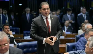 Projeto de Weverton Rocha beneficia os mais carentes na área da Saúde…