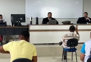 Homem acusado de matar criança é julgado em Igarapé do Meio