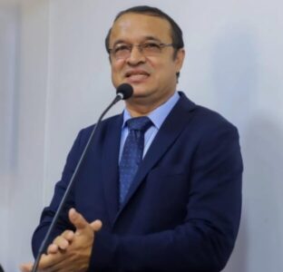 Paço do Lumiar: Prefeito interino exonera secretários e adjuntos