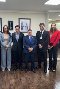 Deputado Ariston garante complexos esportivos para Santa Rita e Pastos Bons através do Ministério dos Esportes
