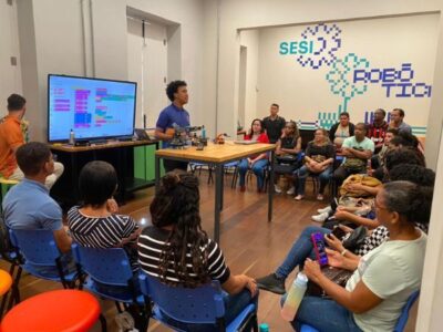 Jovens de Paço do Lumiar participam de curso profissionalizante e exploram inovação no Casarão da Indústria