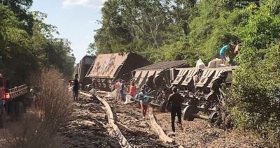 Trem descarrilha e carga é saqueada em São Francisco do Brejão