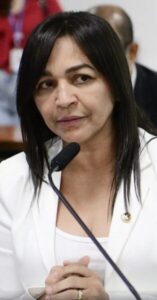 Após “alucinação” sobre presidência do Senado, Eliziane manda espalhar que será ministra de Lula