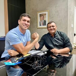 Márcio Viana busca avanços para a saúde de Godofredo Viana em diálogo com Tiago Fernandes