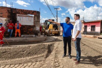 Thiagão Austríaco e Fernando Braide visitam obras na Cidade Operária