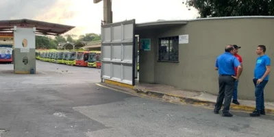 Rodoviários paralisam atividades e não dão crédito à proposta feita por prefeito de São Luís