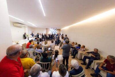 Presidente da Câmara Paulo Victor discute recuperação das perdas salariais dos servidores municipais com Executivo e categoria