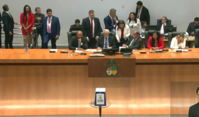 INÉDITO! Iracema e Othelino empatam na eleição para presidência da Alema