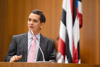 Ricardo Arruda repercute redução da taxa de pobreza extrema no Maranhão