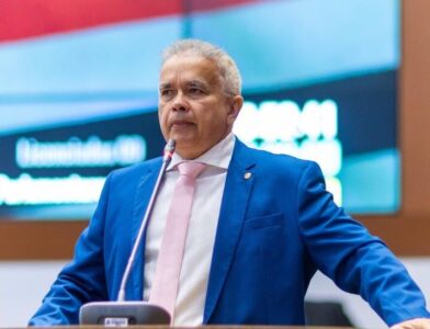 Júlio Mendonça anuncia visita do presidente Lula a Alcântara