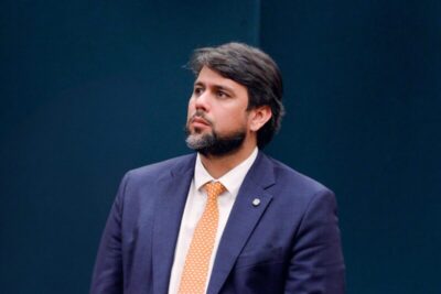 Pedro Lucas destaca ações em benefício das pessoas com autismo