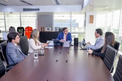 Em Brasília, vice-governador do Maranhão, Felipe Camarão, cumpre agendas com AGU e MEC