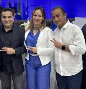 Aluízio Santos sai em defesa de Detinha, após Michele Bolsonaro tirá-la da direção do PL Mulher