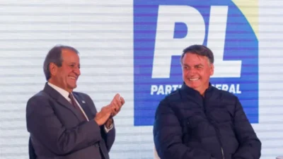 Bolsonaro elege “até um poste” em 2026 se for preso, diz Valdemar
