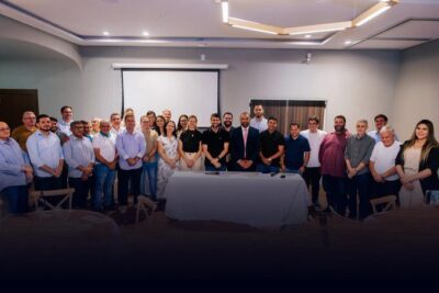 Pedro Lucas coloca sua base municipal a serviço da candidatura de Roberto Costa à presidência da Famem