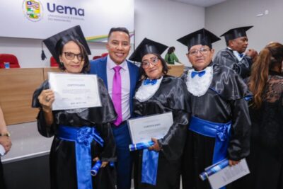Escolhido como patrono, Penha prestigia idosos formados no curso de Educação para o Envelhecimento da UNABI
