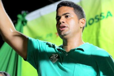 Rosário: TCE determina que Calvet Filho cancele contratações de 1.721 servidores