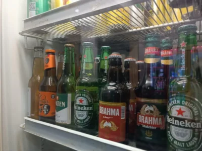 Proibida venda de produtos em recipientes de vidro nos circuitos carnavalescos em São Luís