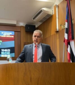 Júlio Mendonça pede convergência da esquerda e alerta sobre avanço da extrema direita no Maranhão