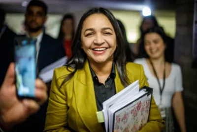 Sem o apoio do partido, Eliziane Gama lança candidatura para a presidência do Senado
