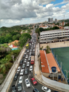 Moradores irão recorrer ao MP sobre transtornos ocasionados por obra do Trânsito Livre no Calhau