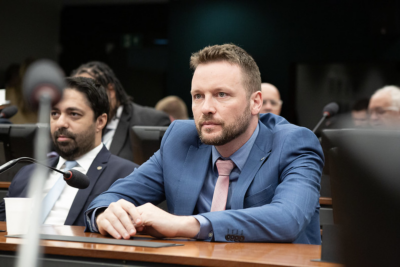 Deputado propõe PEC alternativa à escala 6×1