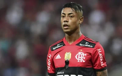 Bruno Henrique, do Flamengo, é alvo de operação da PF que investiga manipulação
