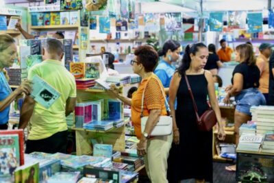 Feira do Livro de São Luís segue com programação literária e cultural até domingo (10)