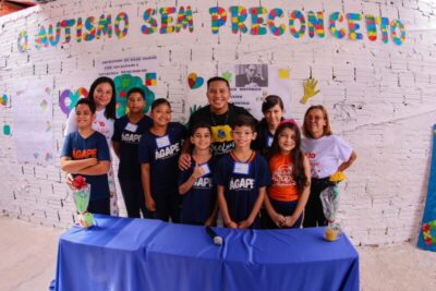 Vereador Raimundo Penha participa da VII ExpoÁgape com o tema “Entendendo o Autismo”